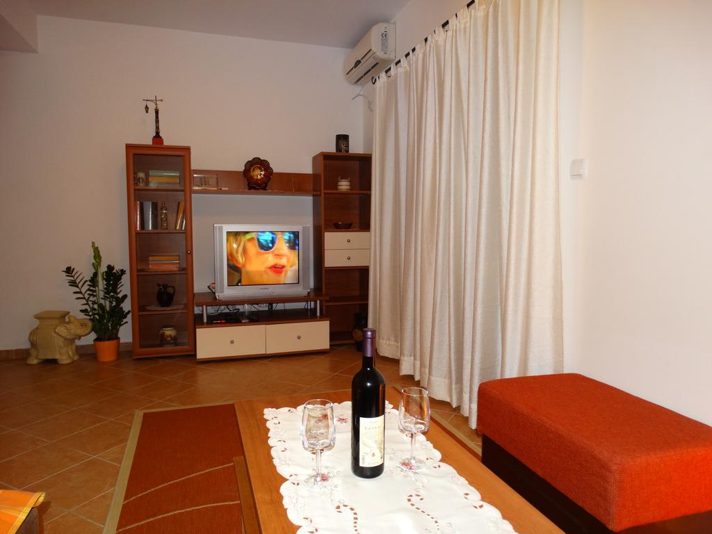 Apartments Ilinka ブドヴァ エクステリア 写真
